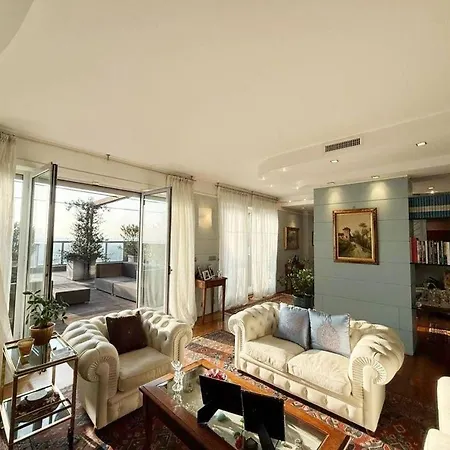 The Mirror Apartment Turin