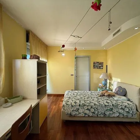 Apartment The Mirror *