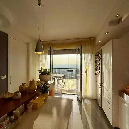 Apartment The Mirror *